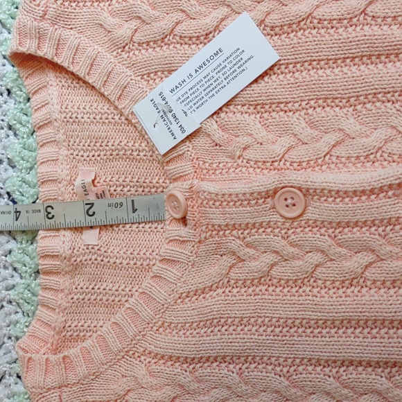 NWT American Eagle XS Pink Capple Knit Cropped Button Up Cardigan Sweater - Picture 11 of 13
